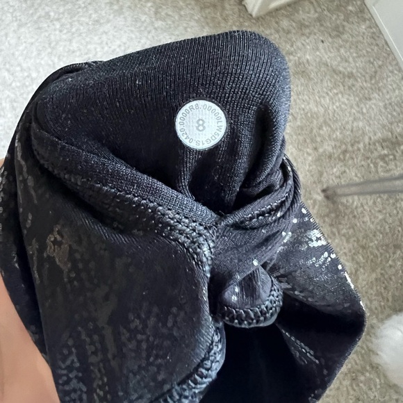 Lululemon Wunder Under High-Rise Tight - 28" inseam - size 8 - Picture 7 of 7